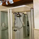 Whouse Gold Towers Bolonia