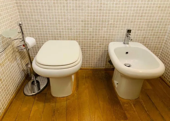 Whouse Gold Towers *