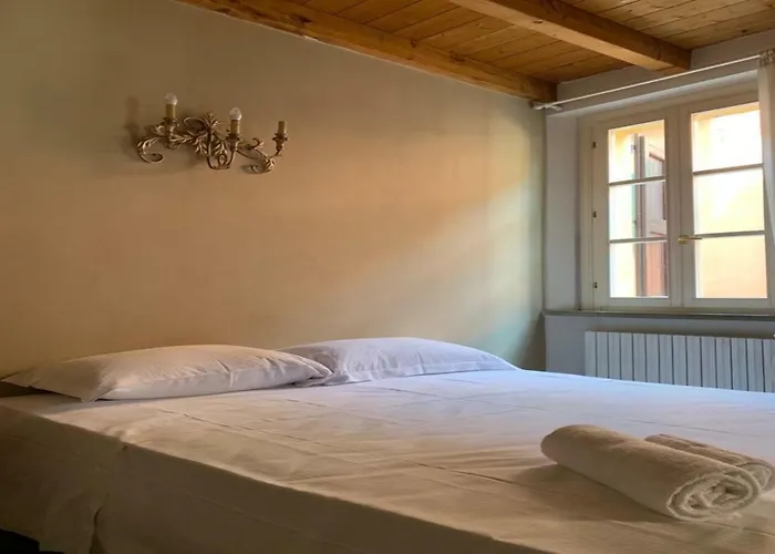 아파트 Whouse Gold Towers *